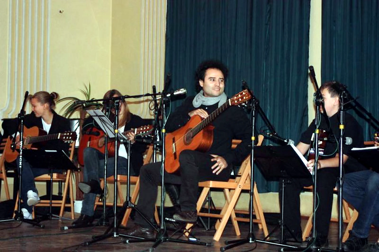 Actuación de guitarra